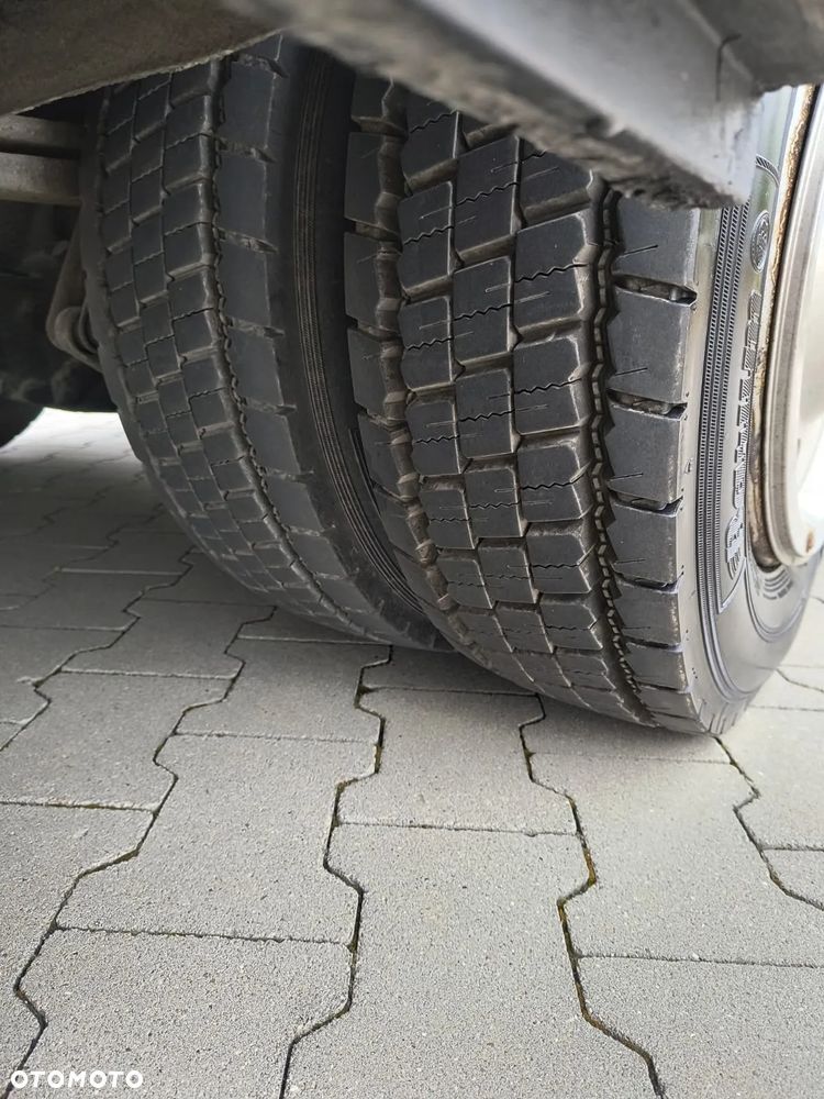 Mercedes-Benz SUNRIDER 818D - 19