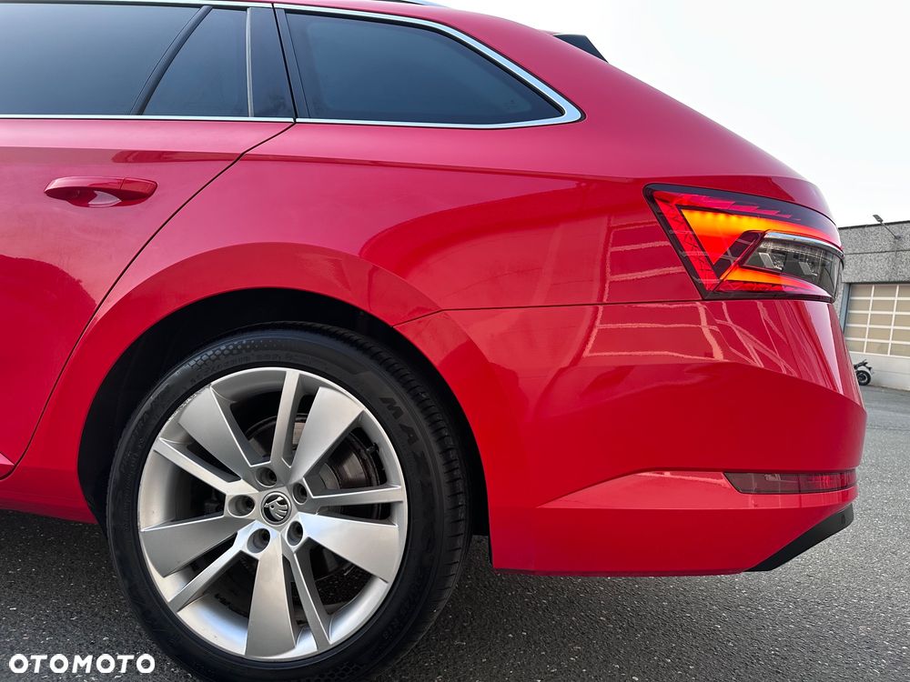 Skoda Superb 2.0 TDI Style DSG7 - 17