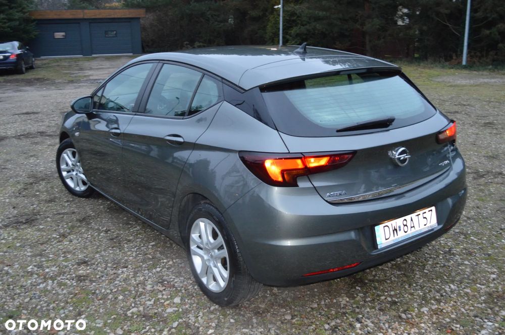 Opel Astra 1.4 T Enjoy - 2