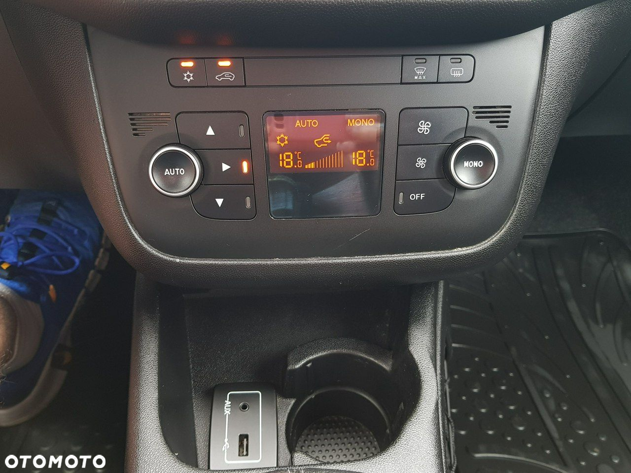 Fiat Punto Evo 1.4 8V Natural Power Lounge - 19