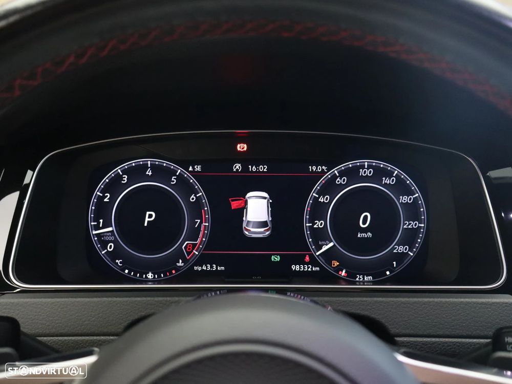 VW Golf 2.0 TSI GTI DSG Performance - 30