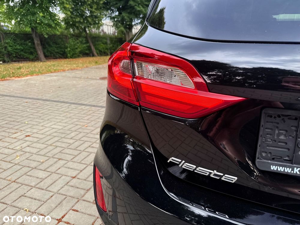 Ford Fiesta - 12