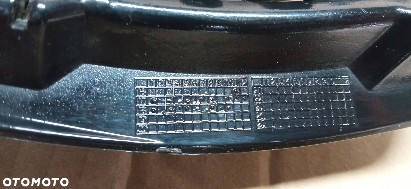 SKODA OCTAVIA III LIFT 16- ATRAPA GRILL KRATKA ZDERZAKA PRZÓD 5E0853653C - 13