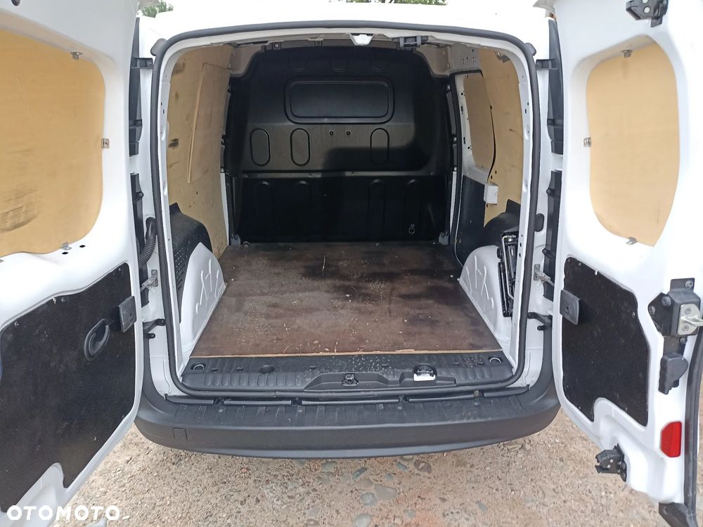 Renault KANGOO - 9