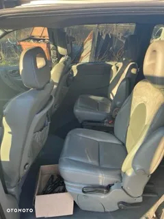 Chrysler Voyager 2.8 LX CRD - 4