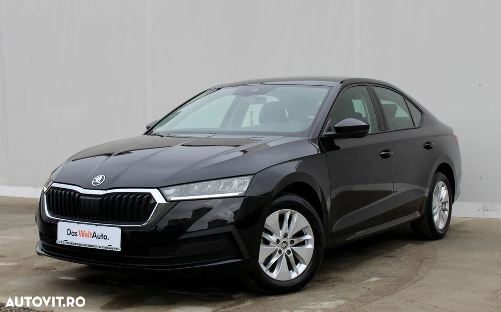 Skoda Octavia 2.0 TDI DSG Ambition - 1
