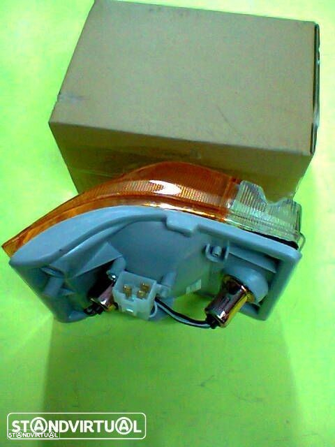 farolins frente bedford nkr isuzu (novos) - 2