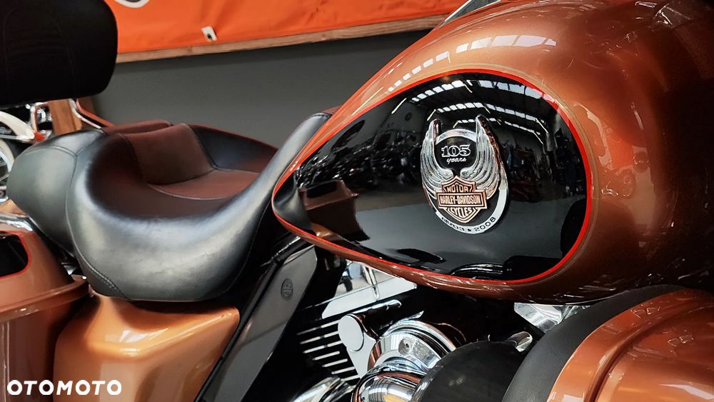Harley-Davidson Touring Street Glide - 15
