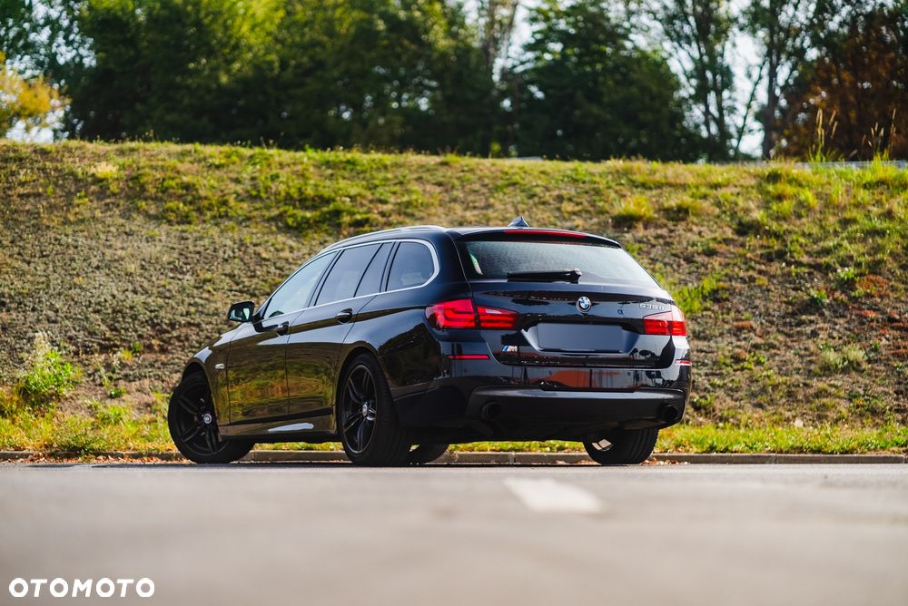 BMW Seria 5 535d Touring - 25