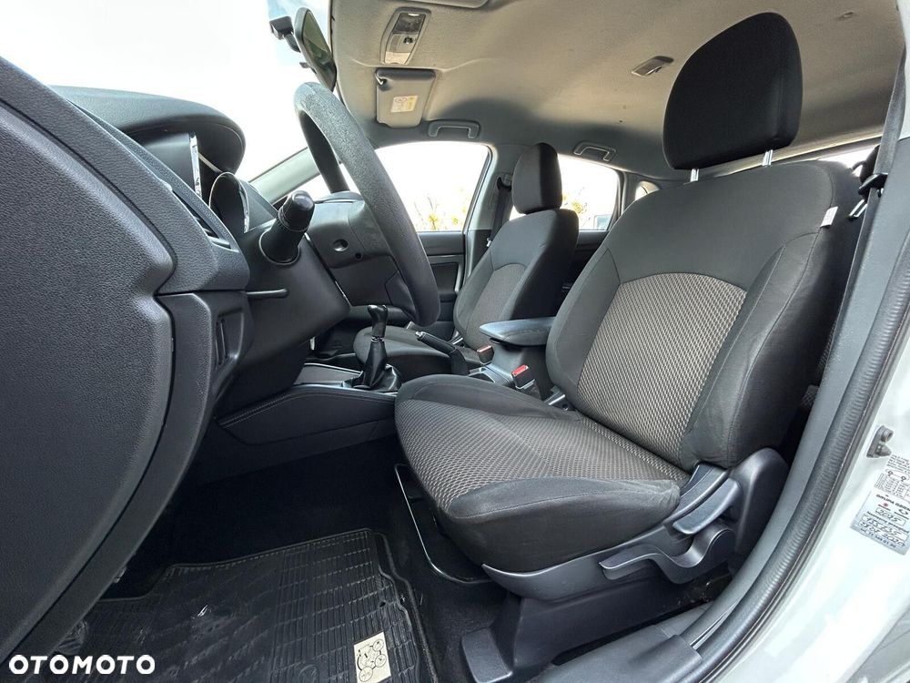 Mitsubishi ASX 1.6 Inform - 8