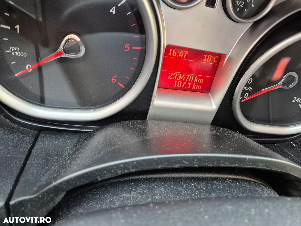 Ford Focus 1.8 TDCi Trend - 13