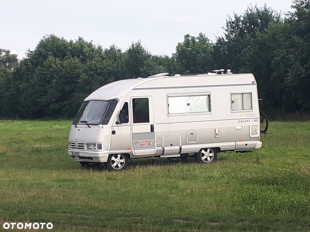 Peugeot J 5 Pilote - 1