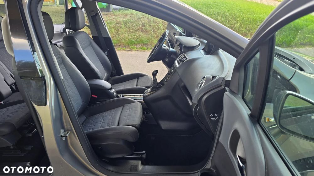 Opel Meriva 1.4 Innovation - 23