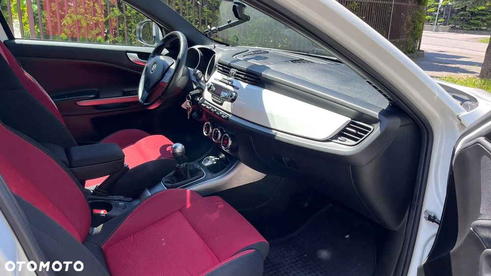 Alfa Romeo Giulietta 1.4 TB Veloce - 22
