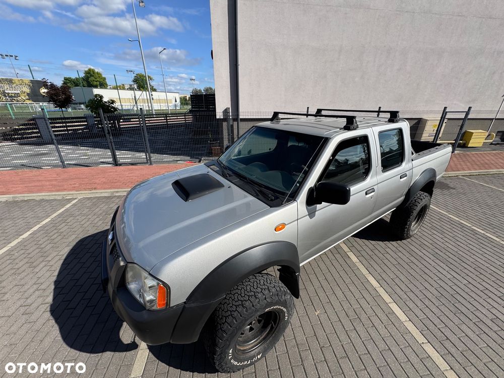 Nissan NP300 Pickup 2.5d DC Base - 10