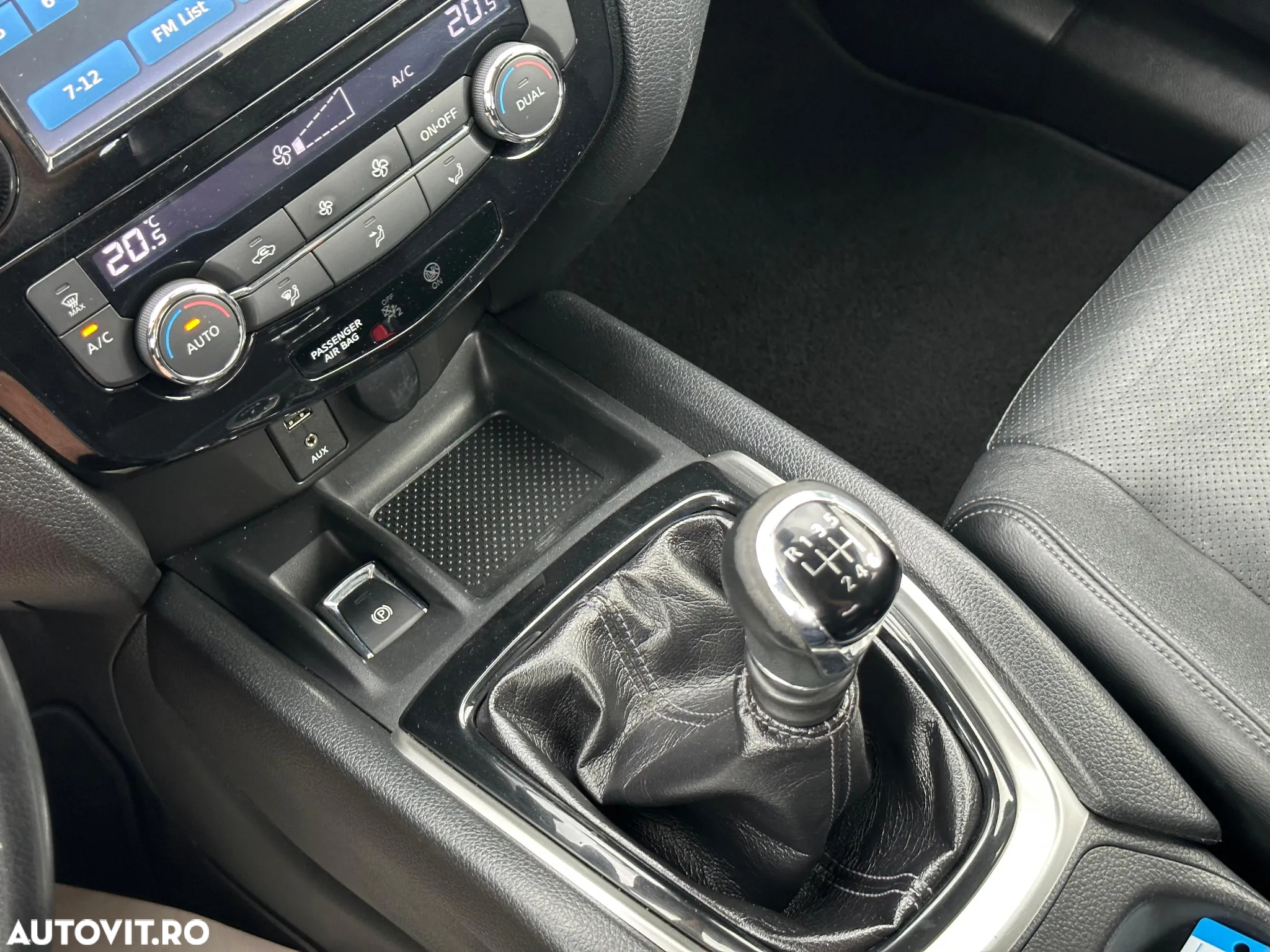 Nissan X-Trail 1.6 dCi ALL-MODE 4x4i Tekna - 20