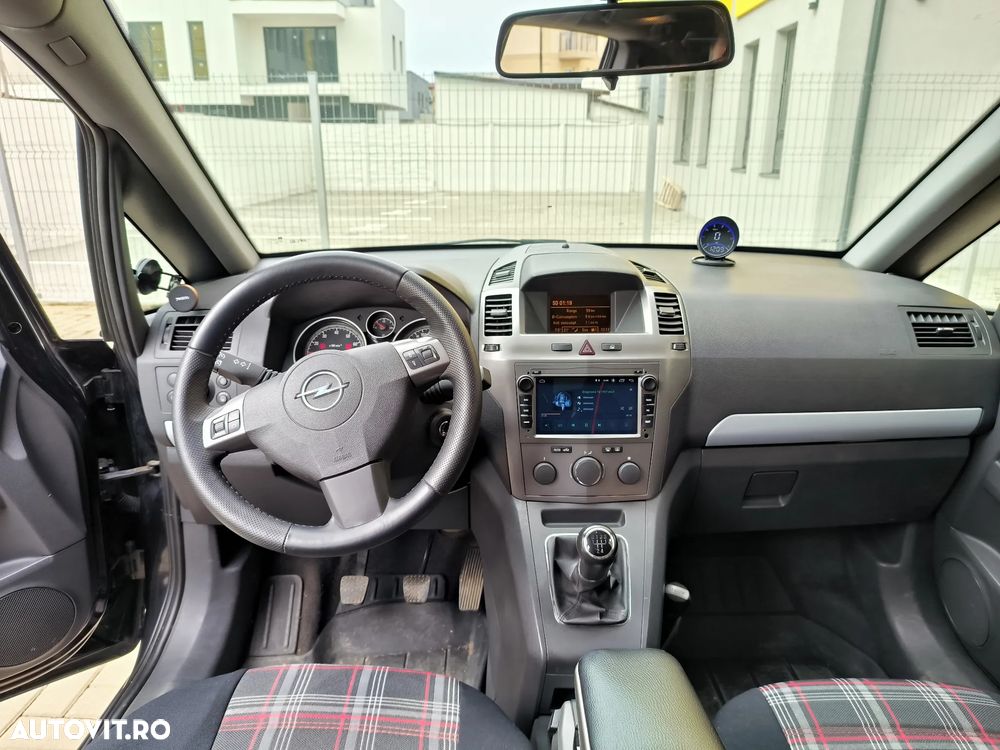 Opel Zafira - 5