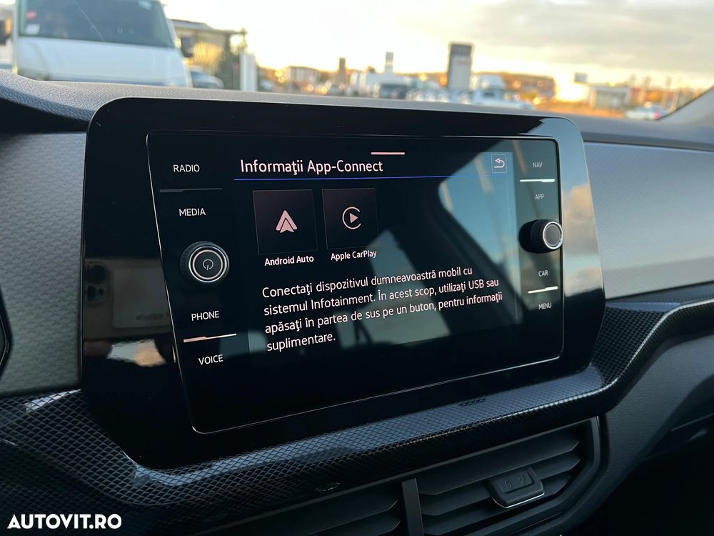 Volkswagen T-Cross 1.0 TSI DSG Life - 15