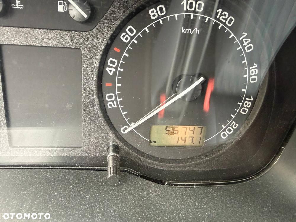 Skoda Octavia 1.4 Ambiente - 8