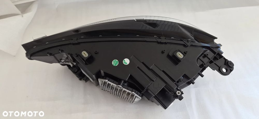 LAMPA PRAWA PRZEDNIA PRZÓD CITROEN DS7 2017- 9831755680 - 6