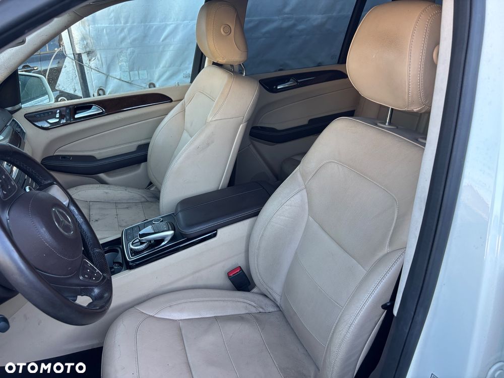 Mercedes-Benz GL 400 4Matic 7G-TRONIC - 20