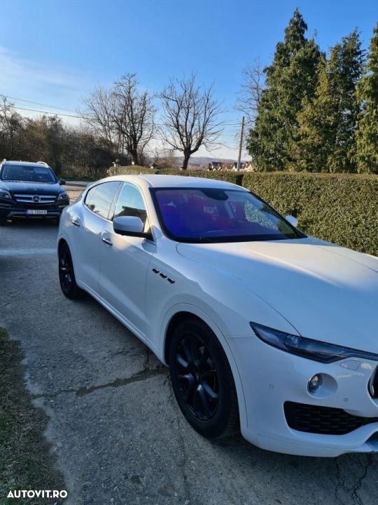 Maserati Levante Q4 - 4