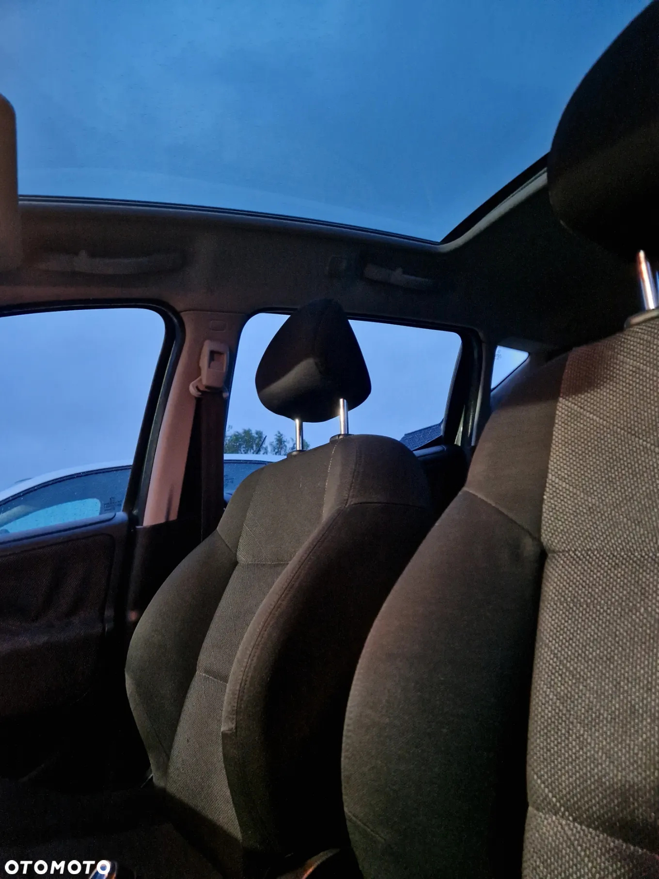 Peugeot 207 - 6