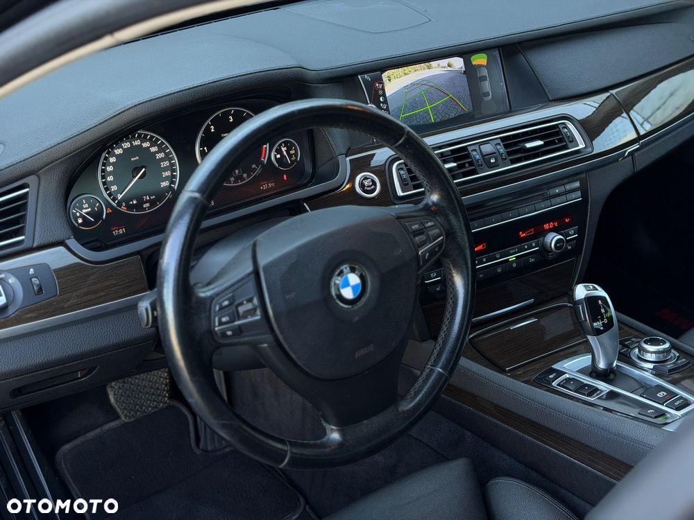 BMW Seria 7 730d - 9
