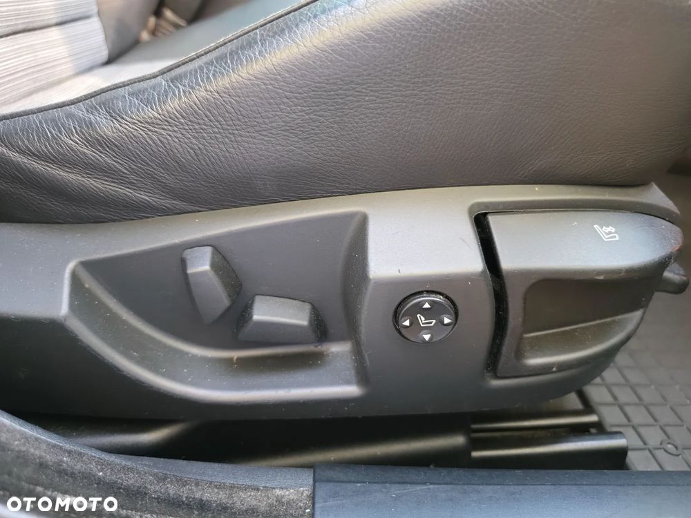 BMW Seria 5 - 13