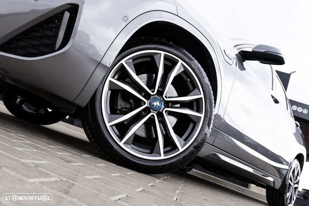 BMW X2 xDrive25e M Sport - 4