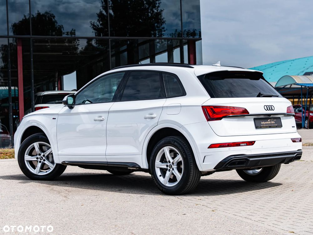 Audi Q5 55 TFSIe quattro S tronic S line - 11