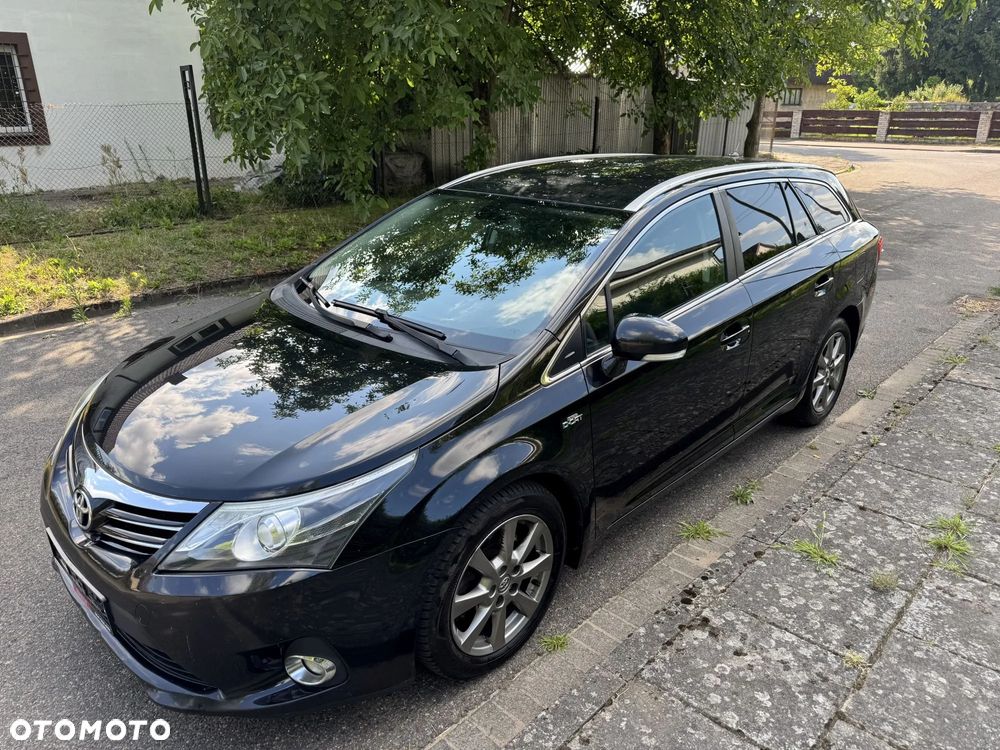 Toyota Avensis 2.2 D-4D Automatik Life - 1