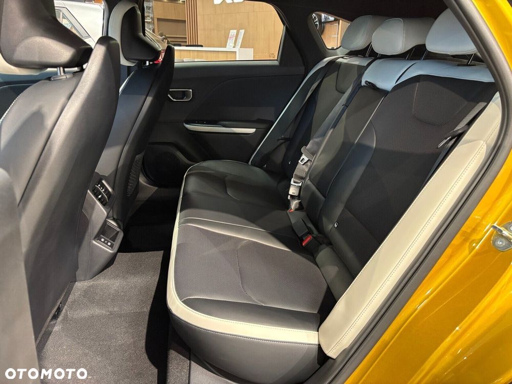Kia K4 - 14