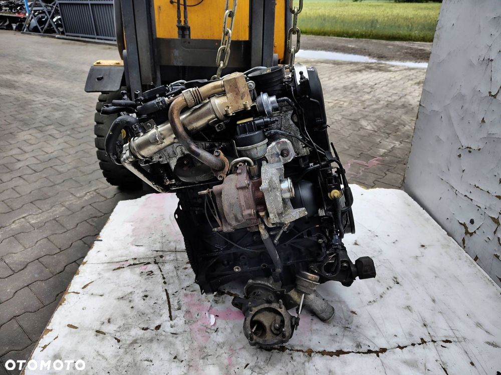 SILNIK KOMPLETNY CAG/CAGB KOLEKTOR SSĄCY ALUMINIOWY AUDI A4 B8 2.0 TDI 102 - 6