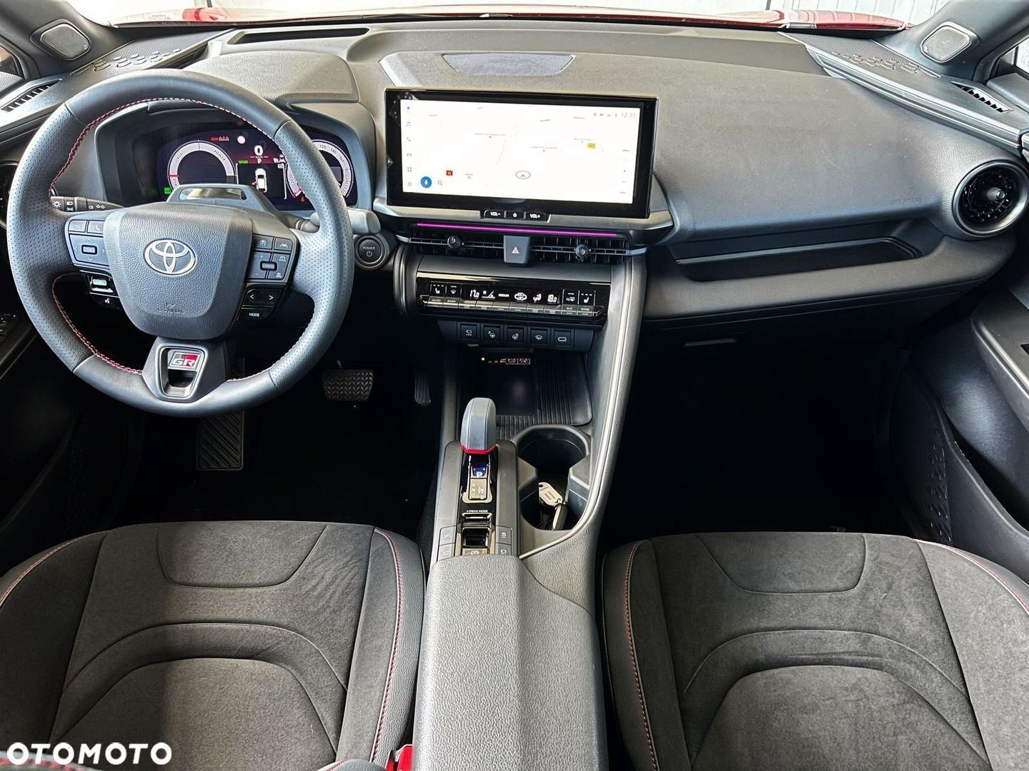 Toyota C-HR - 10