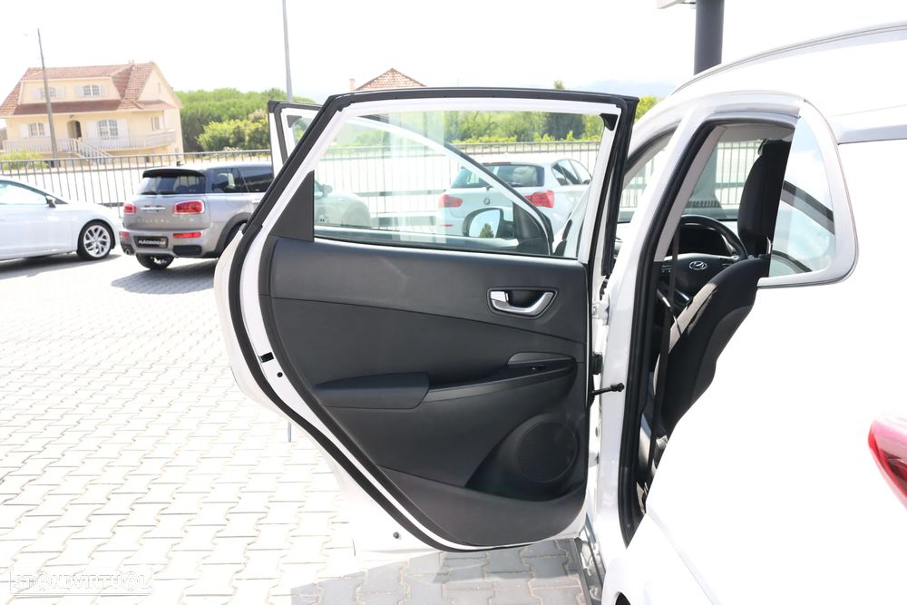 Hyundai Kauai Select - 25