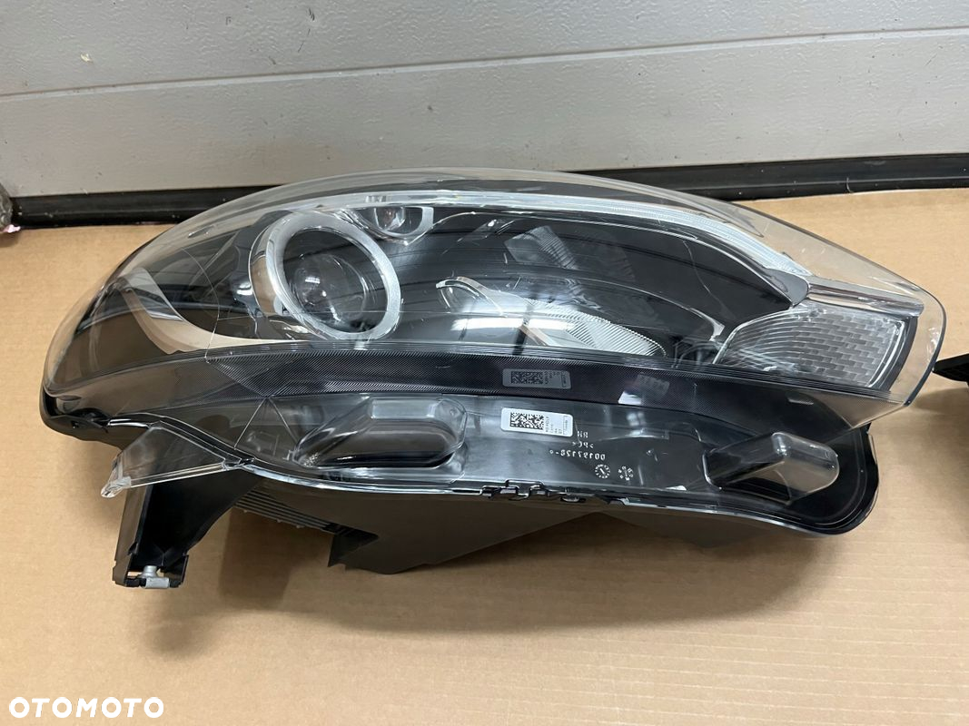 XENON LED TOYOTA PROACE II 2016-2024 REFLEKTORY TOYOTA PROACE II XENONY LED - 6