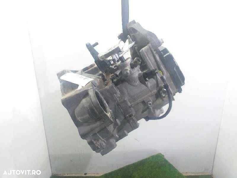 Cutie de viteze VW Caddy 1.6 TDI; 5 Trepte; Start-Stop - 2