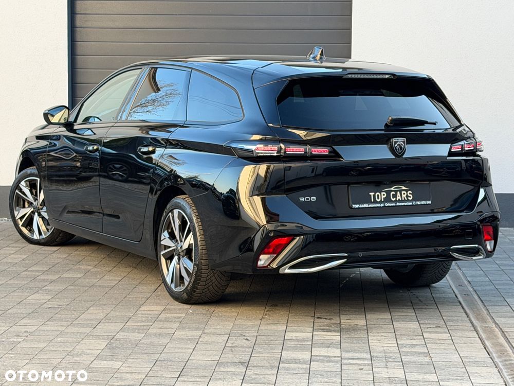 Peugeot 308 BlueHDi 130 EAT8 Allure - 28