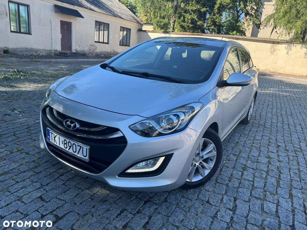 Hyundai i30 1.6 CRDI Trend - 1