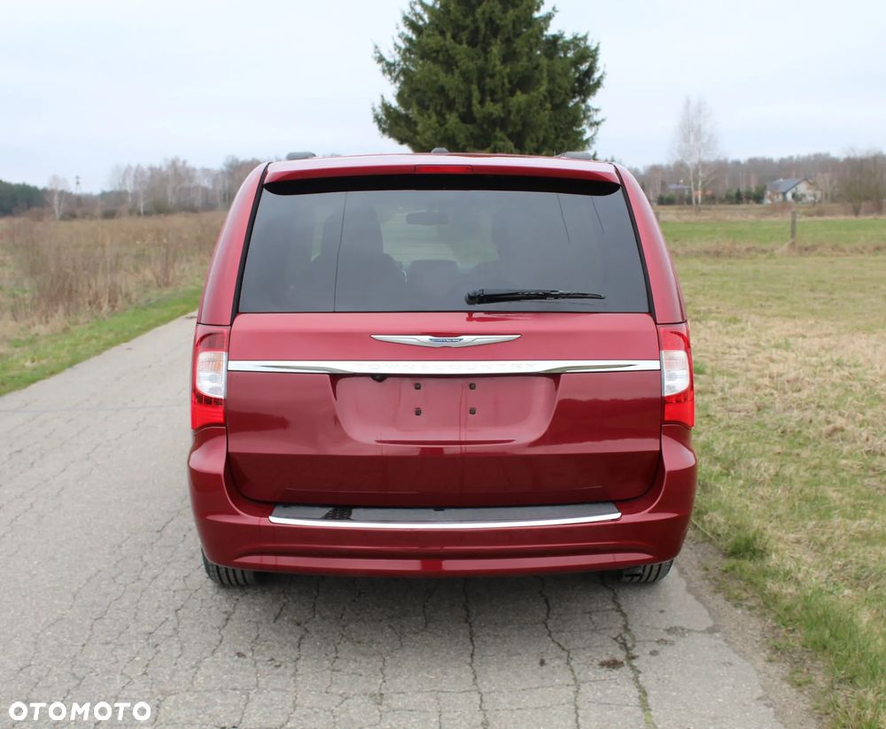 Chrysler Town & Country 3.6 Touring - 6