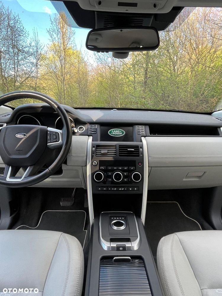 Land Rover Discovery Sport 2.0 Si4 SE - 12