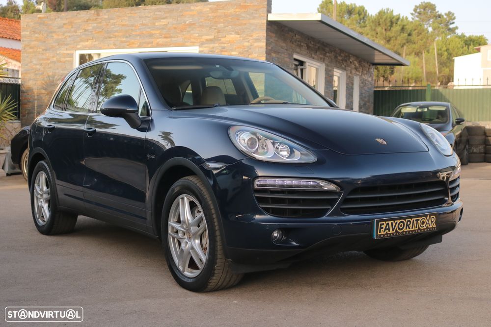 Porsche Cayenne S Hybrid - 3