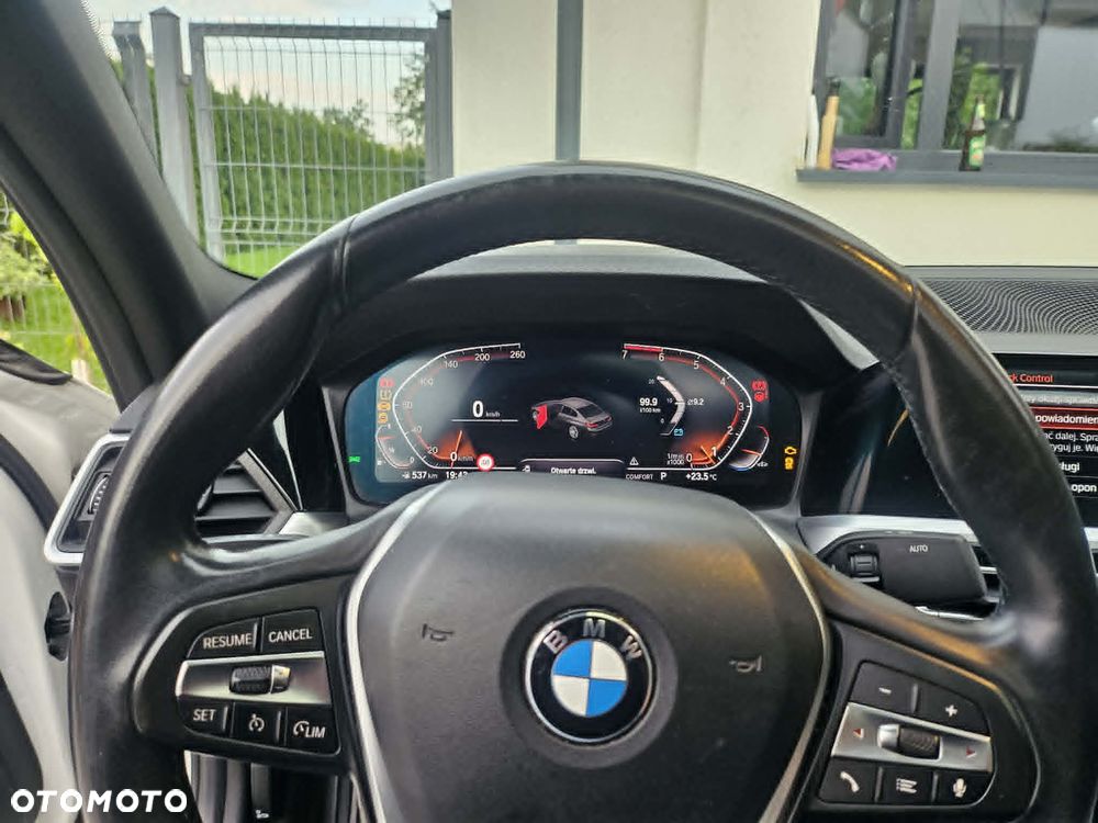 BMW Seria 3 330i Luxury Line sport - 14