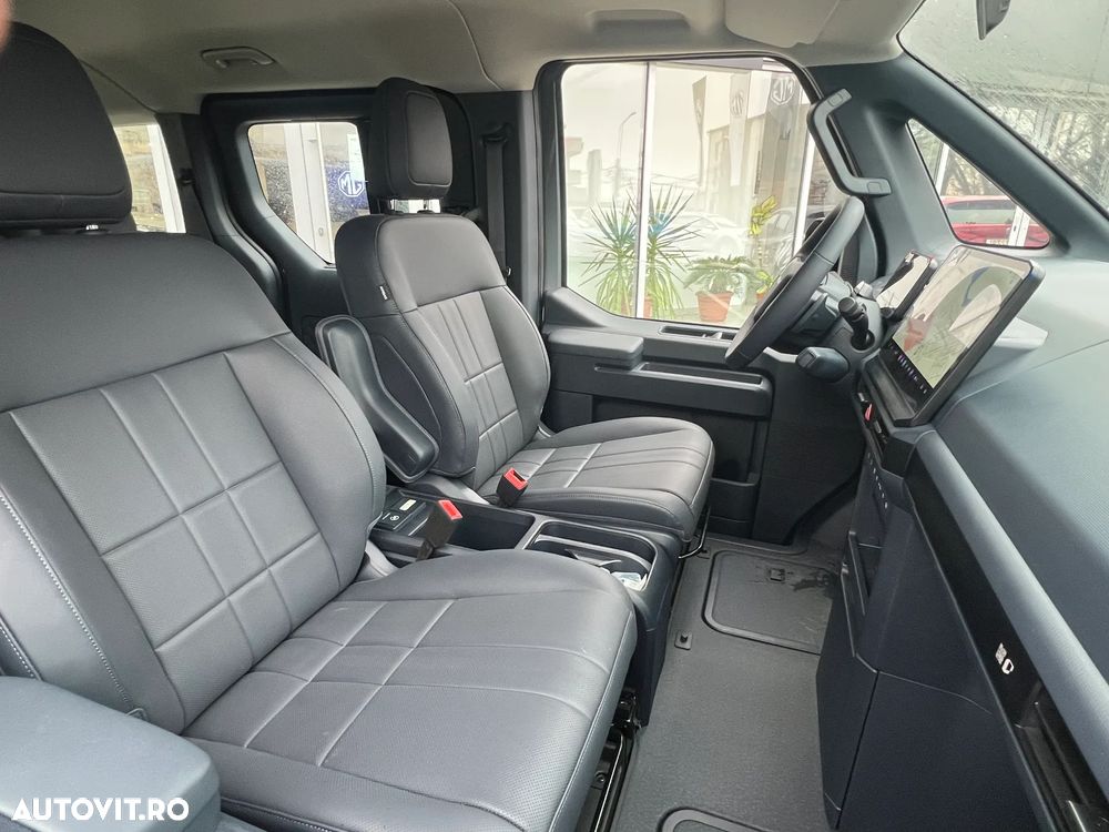 Kia PV5 Passenger - 15