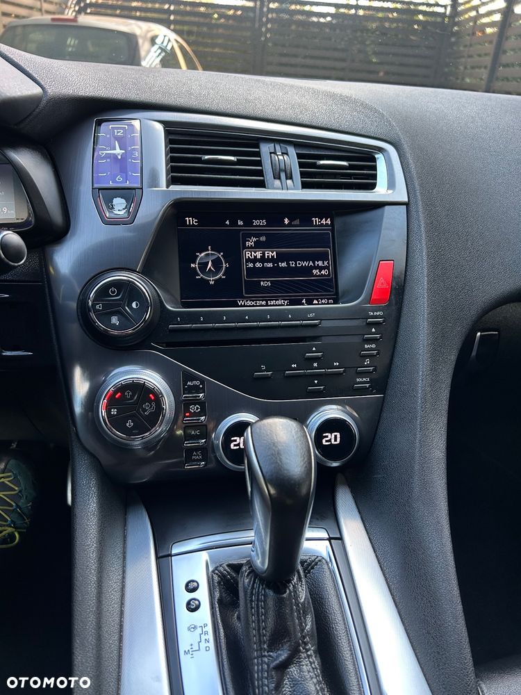 Citroën DS5 2.0 HDi Pure Pearl - 32