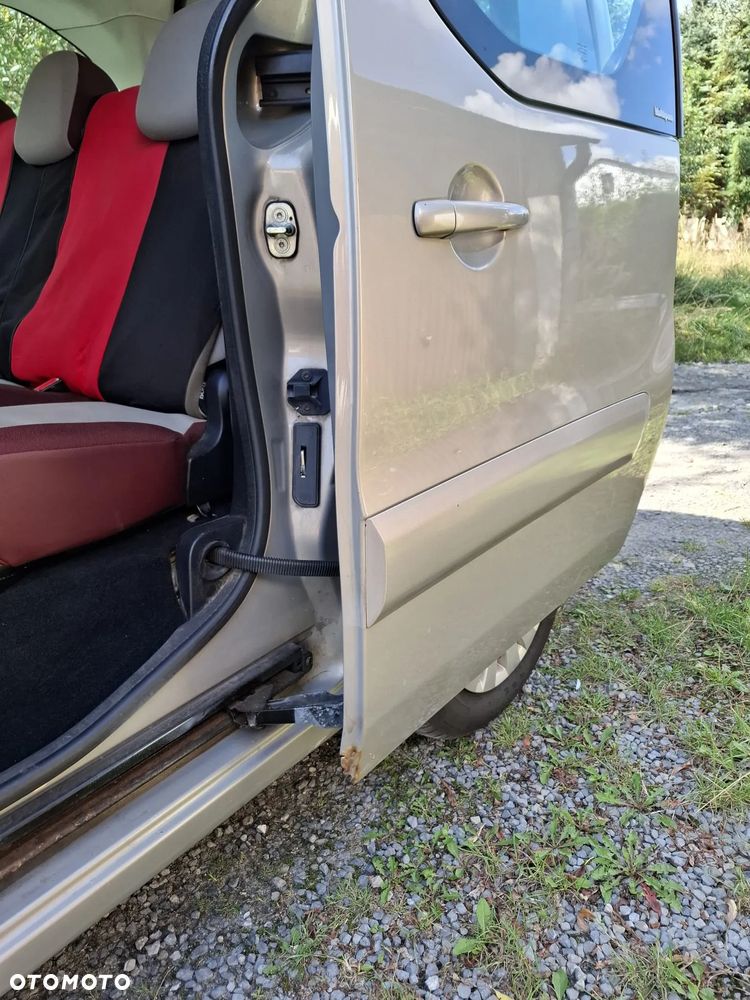 Citroën Berlingo 1.6 HDi Multispace - 10