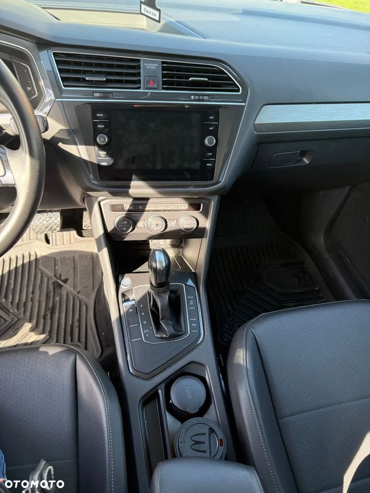 Volkswagen Tiguan - 25