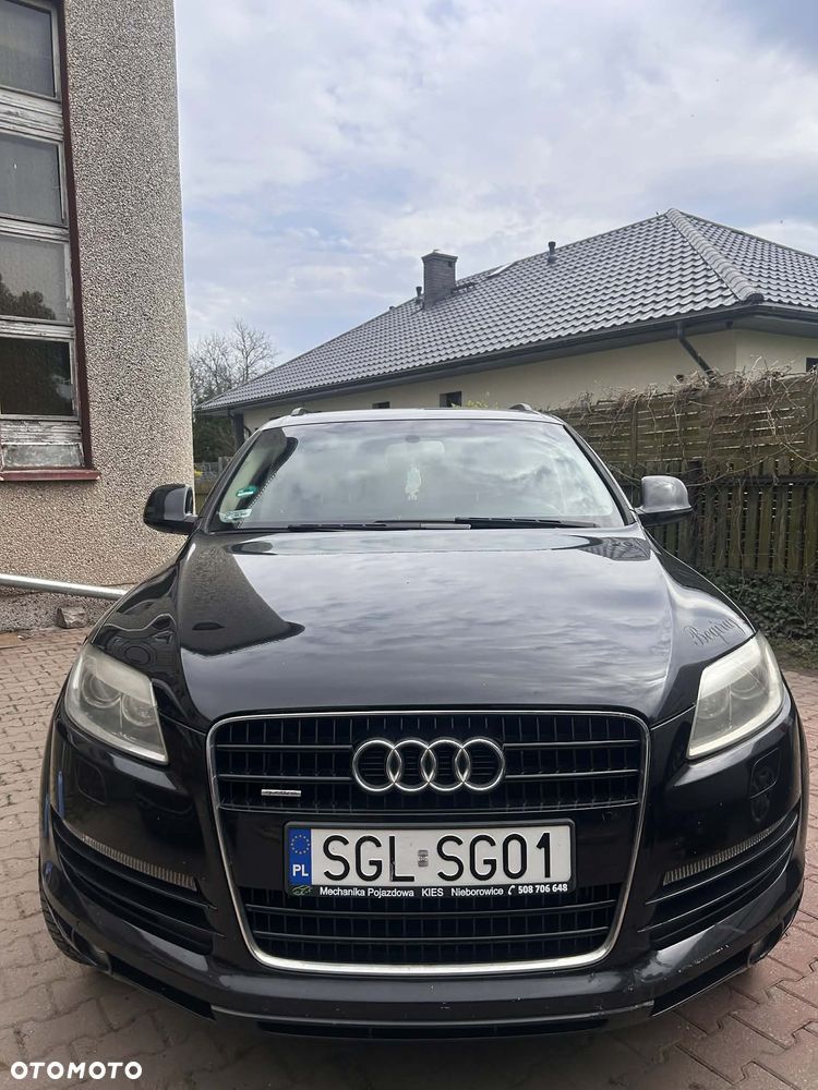 Audi Q7 - 2