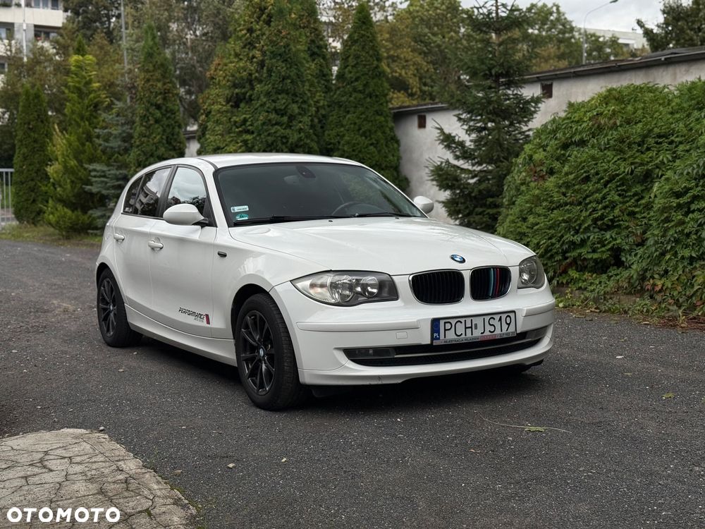 BMW Seria 1 116i - 1